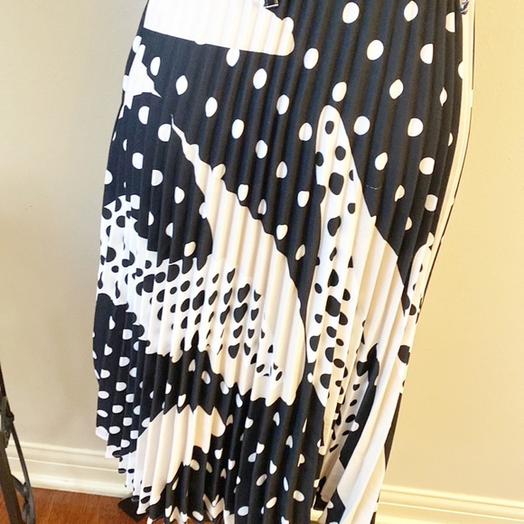 T TAHARI | Bloomingdale’s Polkadot Pleated Midi Dress women’s 10 - Picture 6 of 9